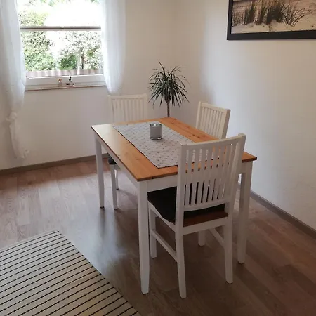 In Sahlenburg Mit Terrasse Und Garten Apartment