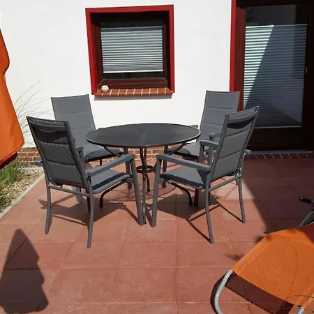Apartment In Sahlenburg Mit Terrasse Und Garten
